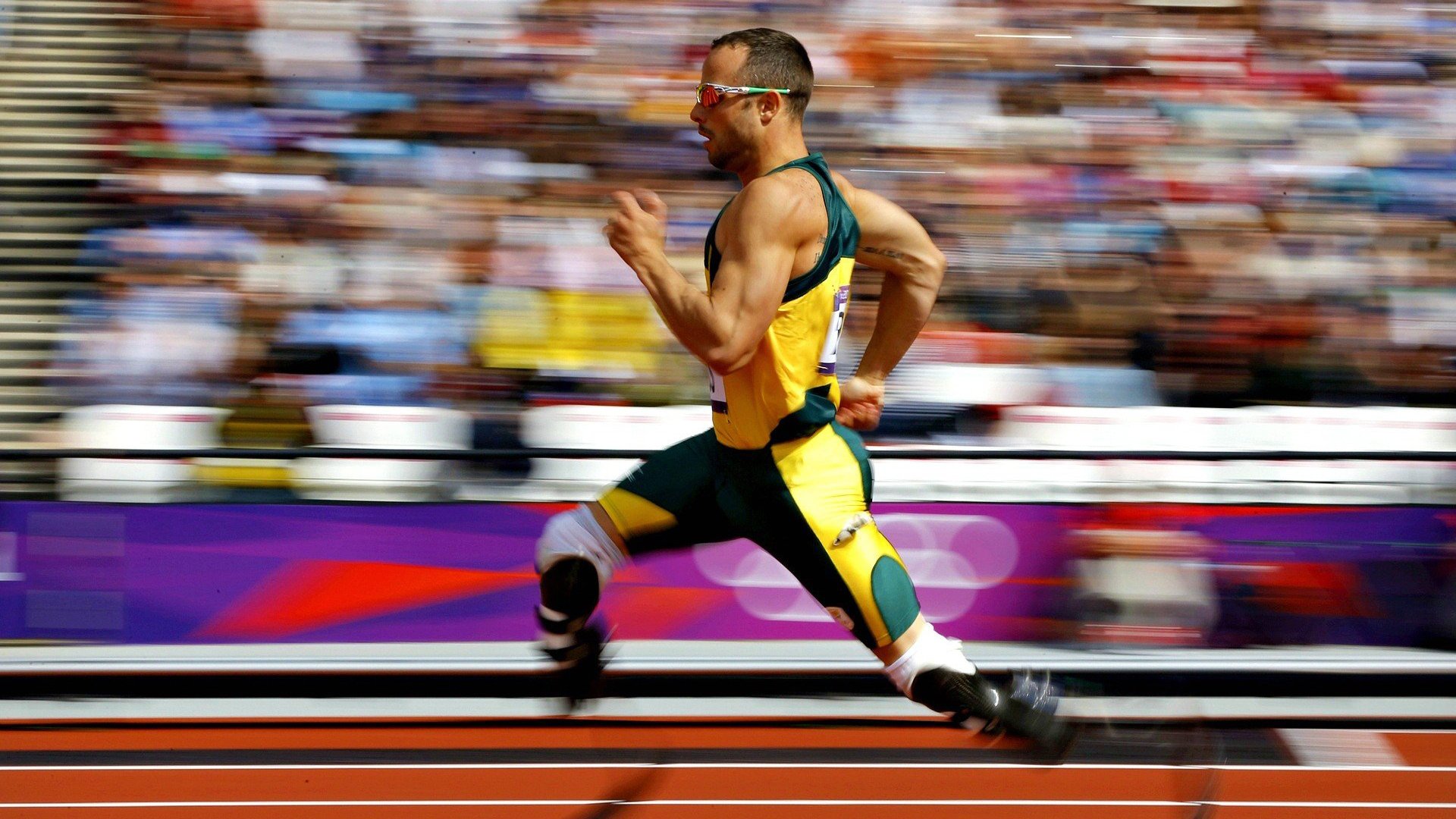 多人障碍跑挑战，锻炼体力与反应能力，障碍跑要领